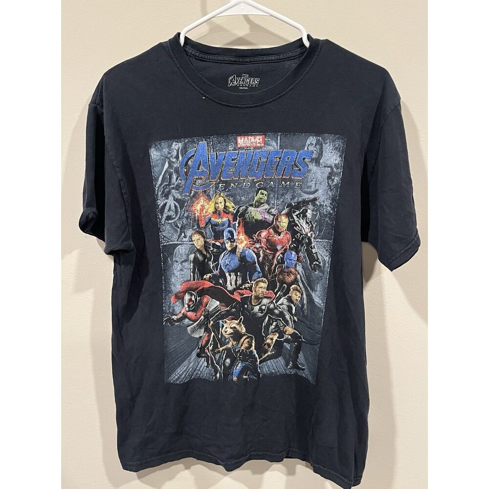 Worn Marvel Avengers Endgame Adult Shirt Size Medium. Dark Blue.
